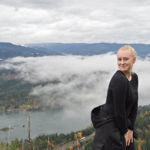 Meet your Posher, Reilly